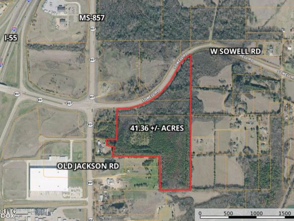 W Sowell Road, Canton, MS 39046