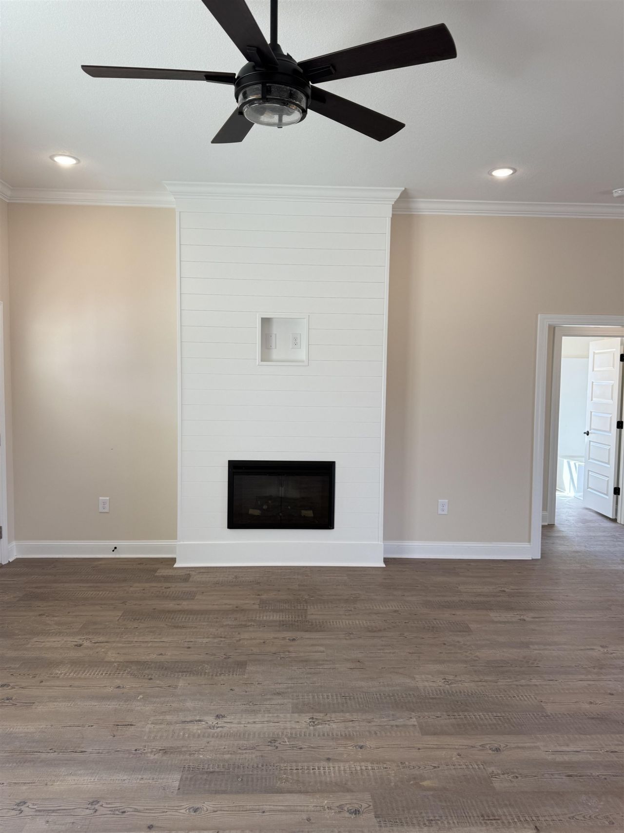 3801 Valley Forge Rd. Photo 9