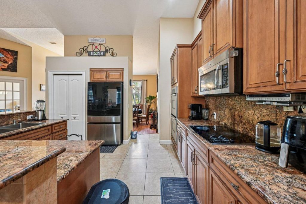 3044 SW Savona Boulevard, Port Saint Lucie, FL 34953 Photo