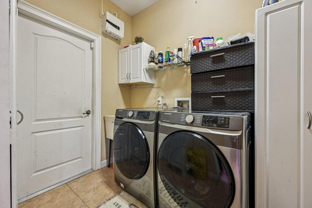 3044 SW Savona Boulevard, Port Saint Lucie, FL 34953 Photo