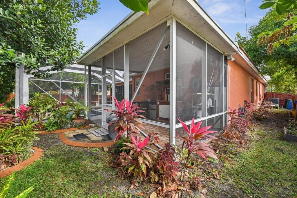 3044 SW Savona Boulevard, Port Saint Lucie, FL 34953 Photo