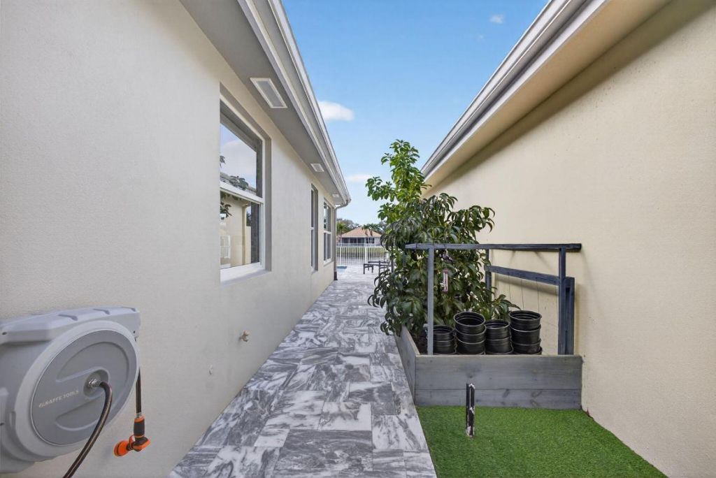 177 Hampton Place, Jupiter, FL 33458 Photo