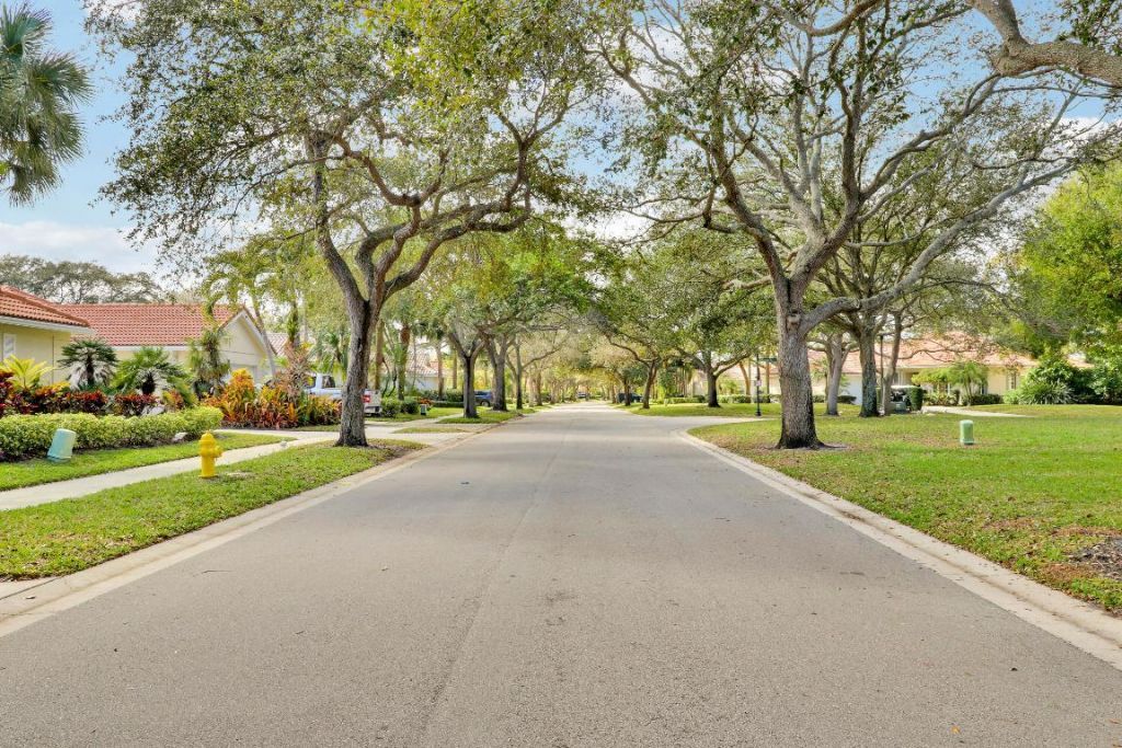 387 Kelsey Park Drive, Palm Beach Gardens, FL 33410 Photo