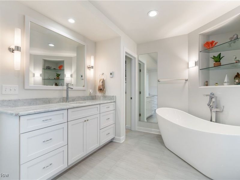 5325 S Island Drive NW, Canton, OH 44718 Photo 36