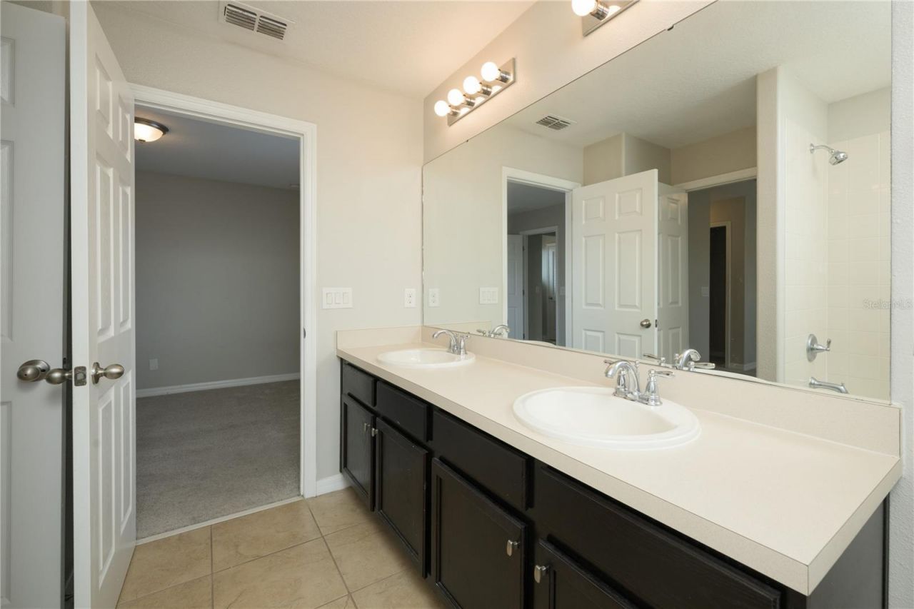 5331 Creekside Park Avenue, Orlando, FL 32811 Photo