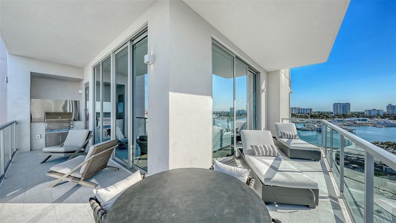 253 Golden Gate Point, Unit 701, Sarasota, FL 34236 Photo