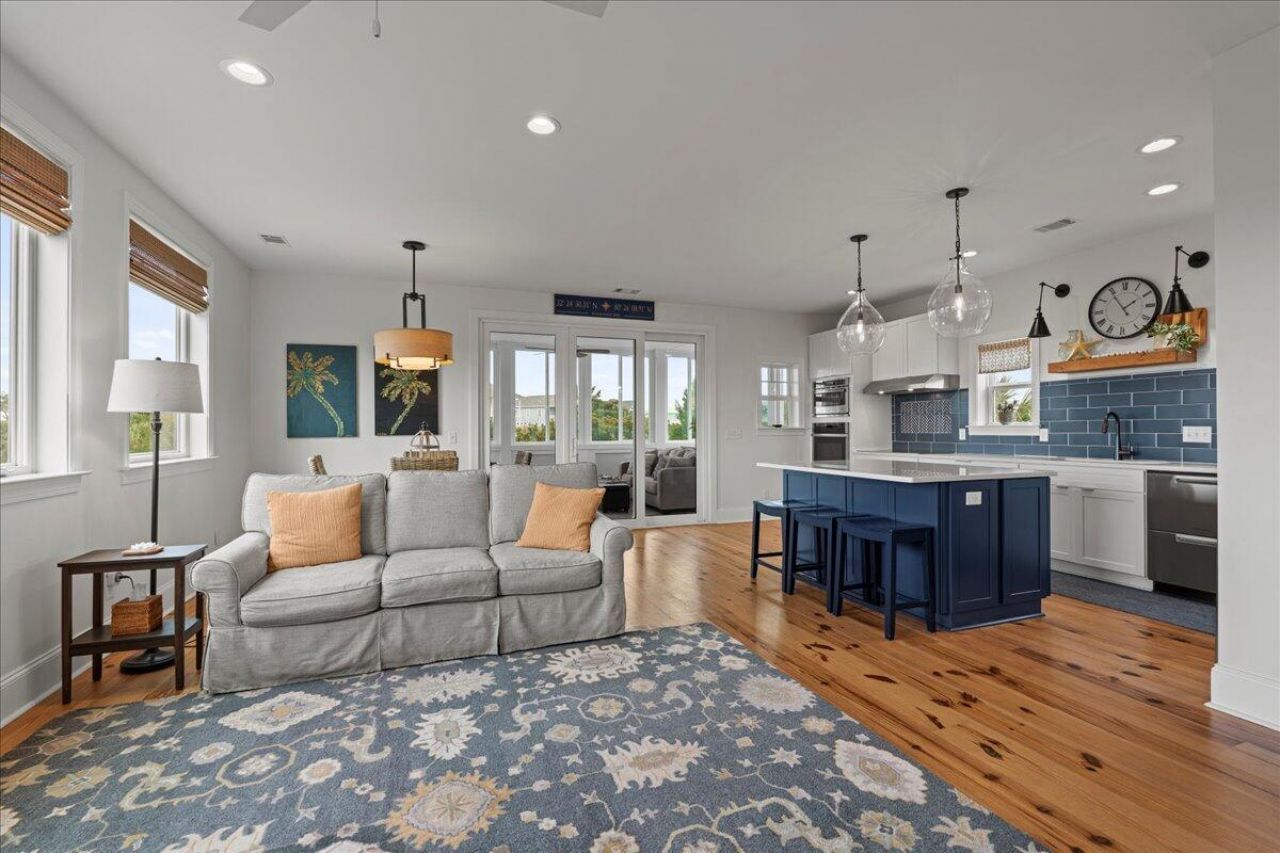 18 Sand Dollar Court Photo 9