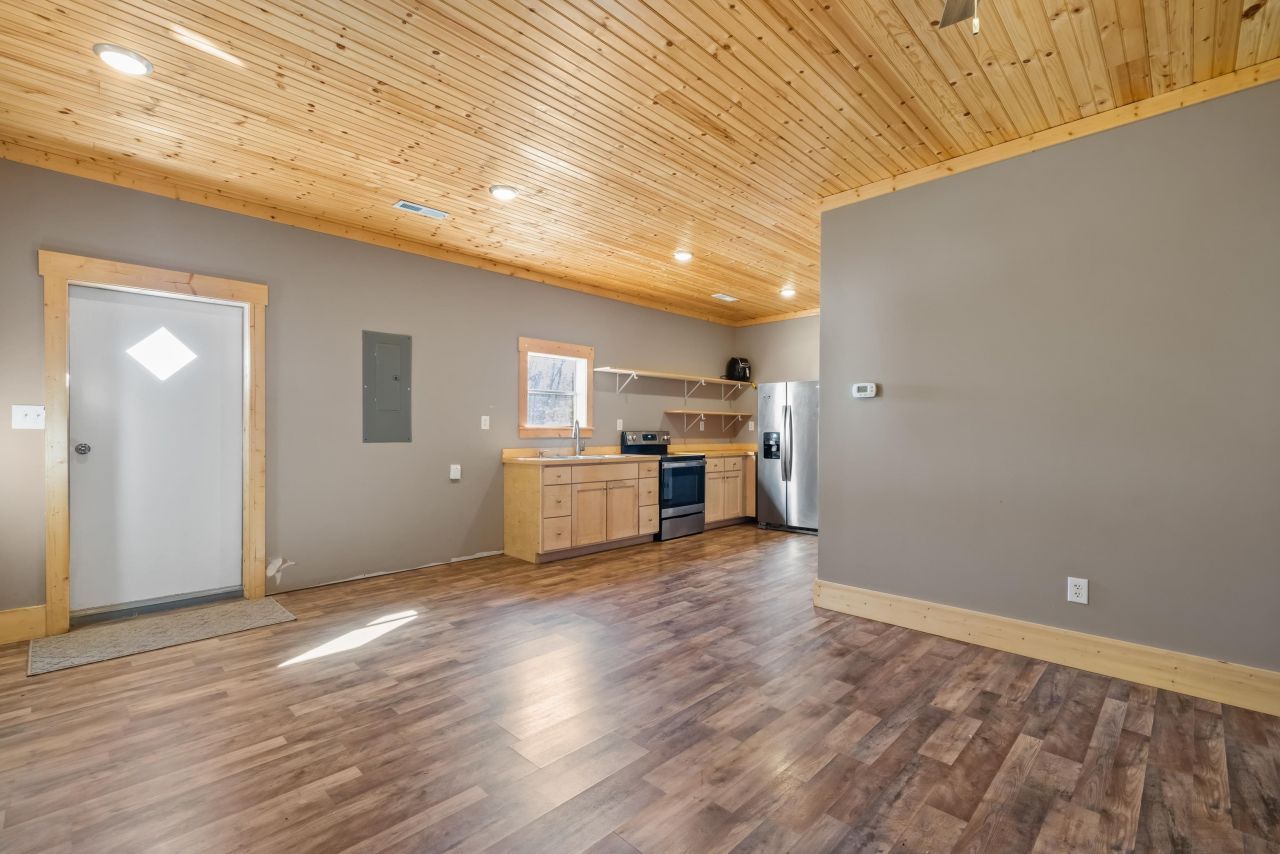 4486 Bethel Rd. Photo 33