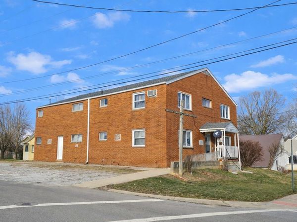 40 W Maple Street, Johnstown, OH 43031