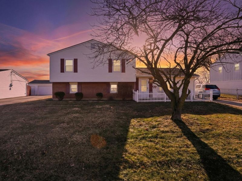 5220 Edgeview Road, Columbus, OH 43207 Photo 1