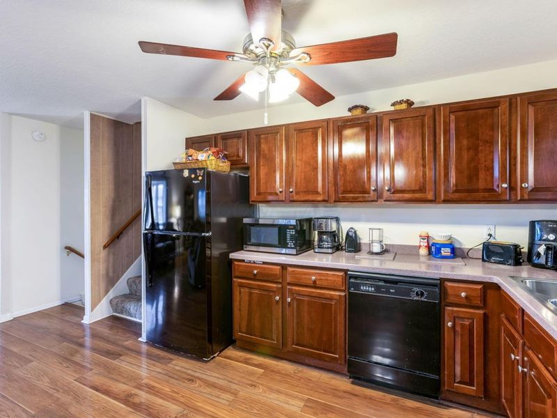 5220 Edgeview Road, Columbus, OH 43207 Photo 12