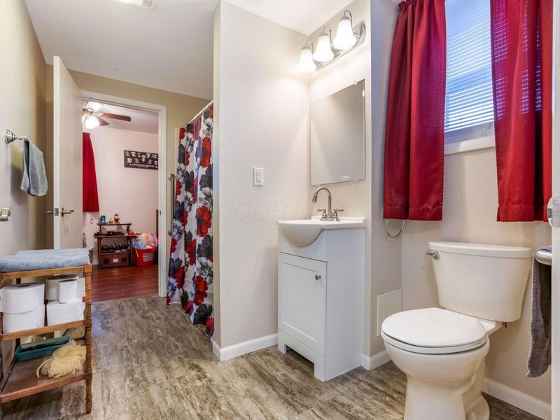 5220 Edgeview Road, Columbus, OH 43207 Photo 18