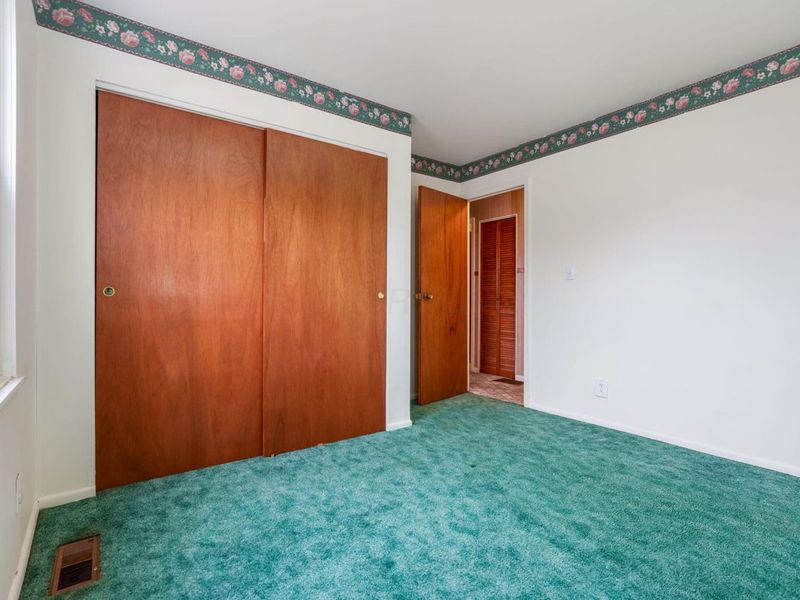 5220 Edgeview Road, Columbus, OH 43207 Photo 28