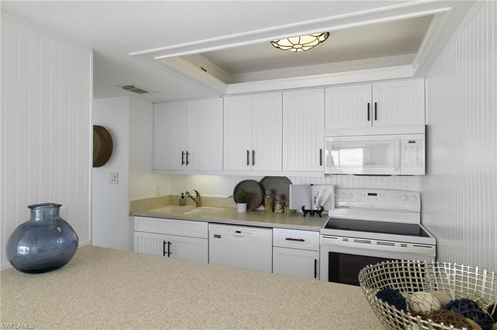 25840 Hickory Blvd, Unit 202 B, Bonita Springs, FL 34134 Photo