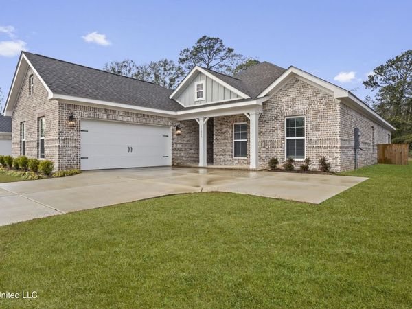 11037 Alphabet Road, Gulfport, MS 39503