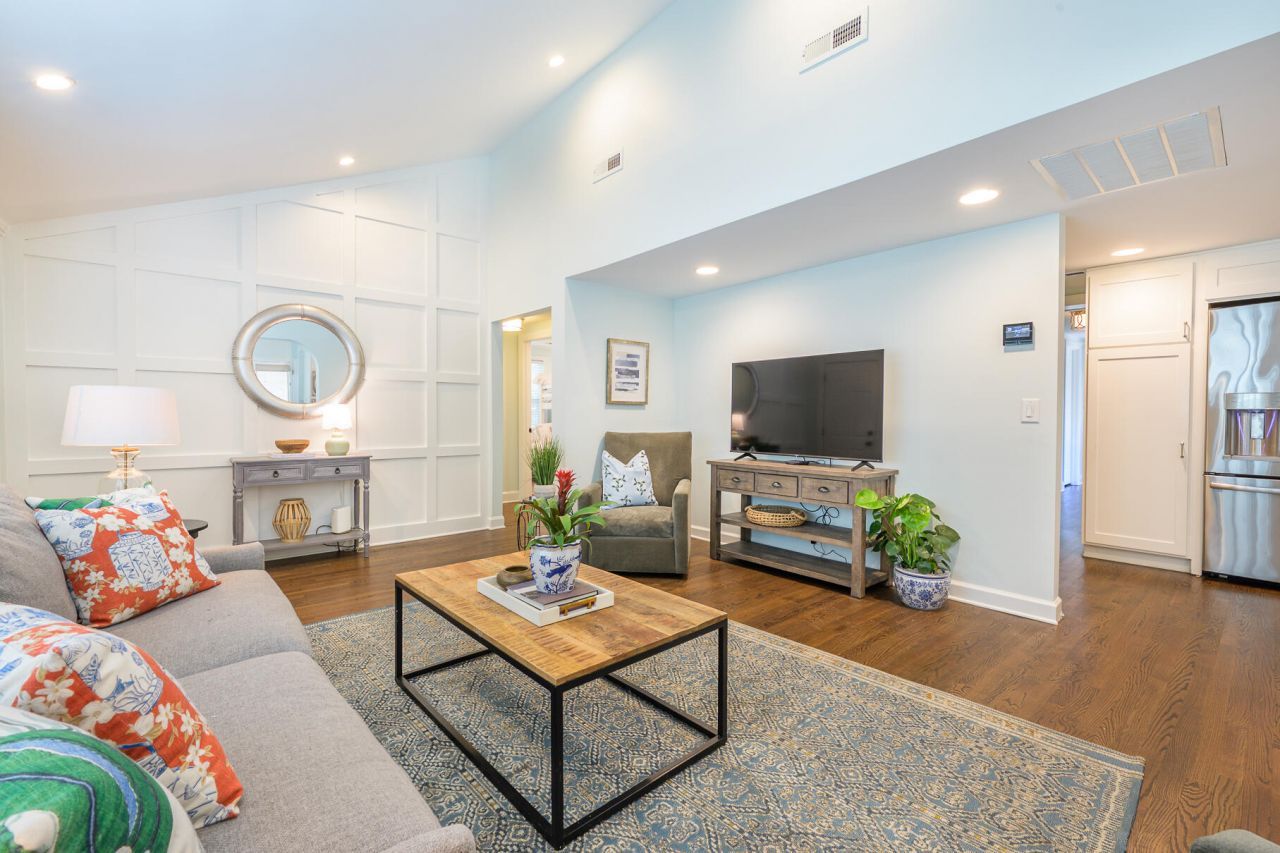 1428 Hindman Avenue Photo 11