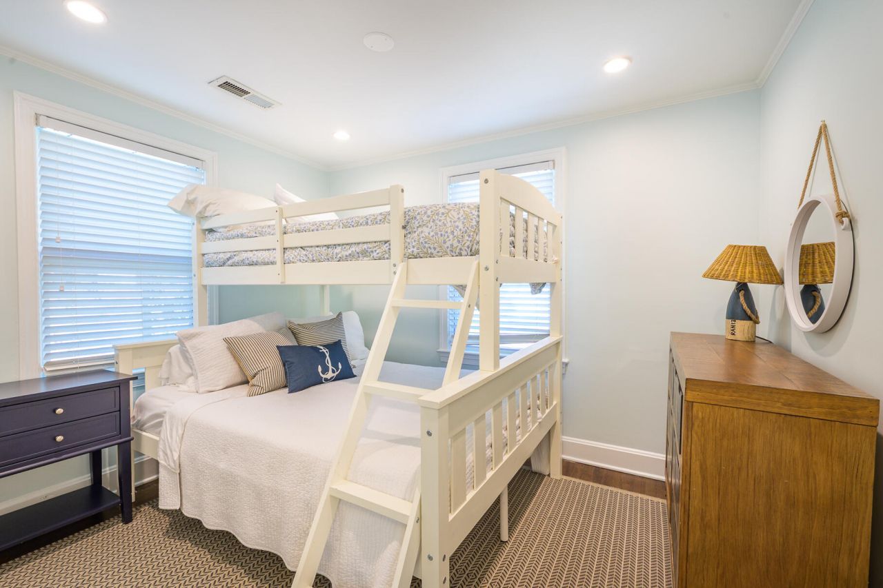 1428 Hindman Avenue Photo 28