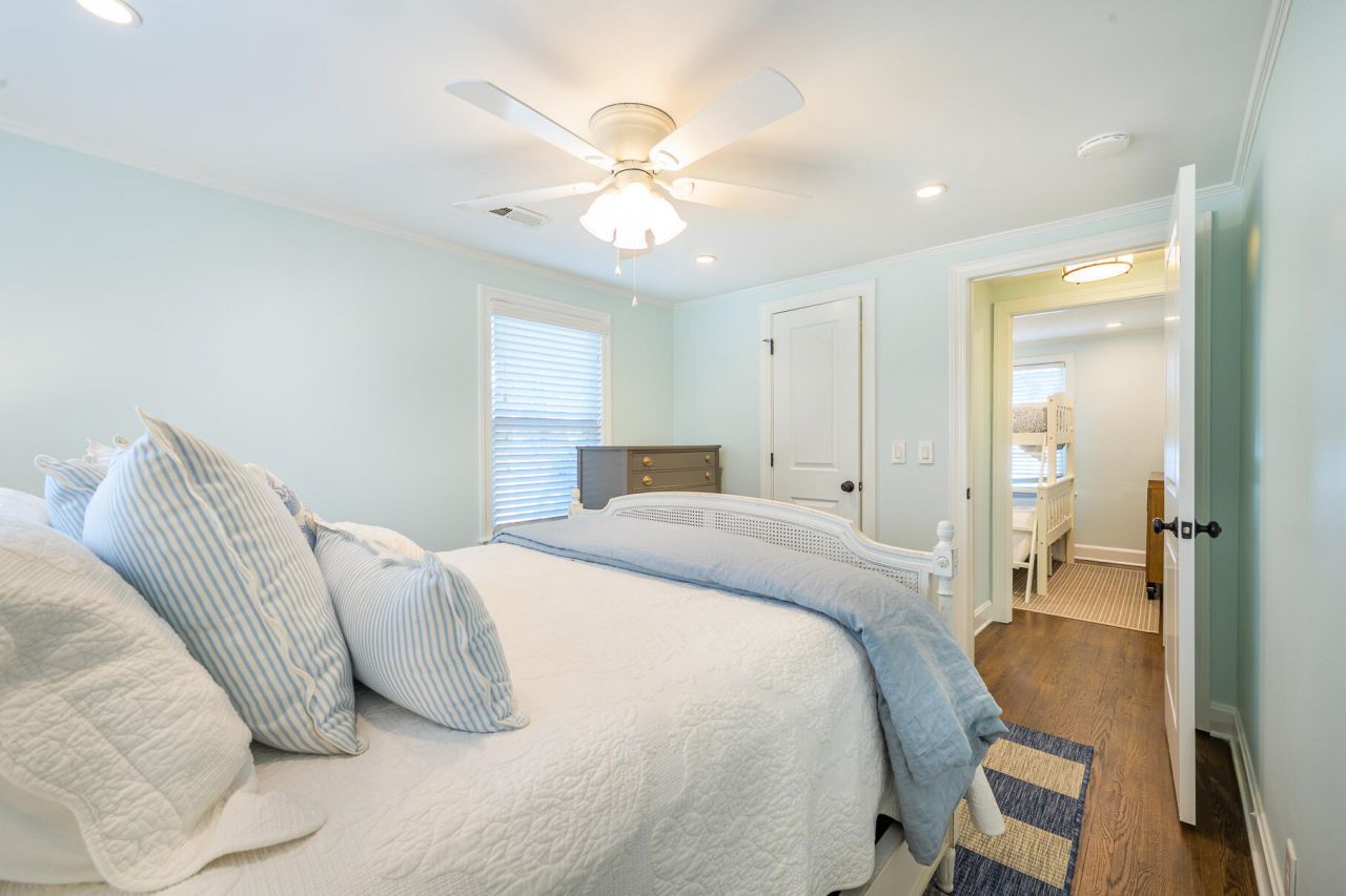 1428 Hindman Avenue Photo 32