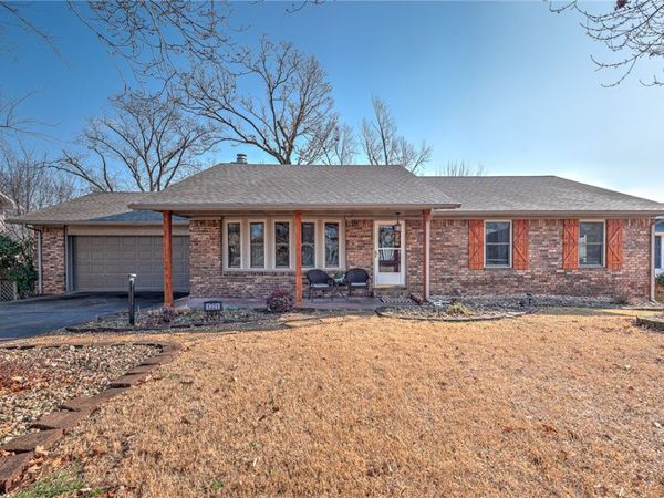 1321 Quail Run Circle, Bentonville, AR 72712