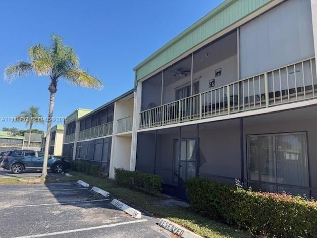 4113 NW 88th Ave, Unit 203, Coral Springs, FL 33065 Photo