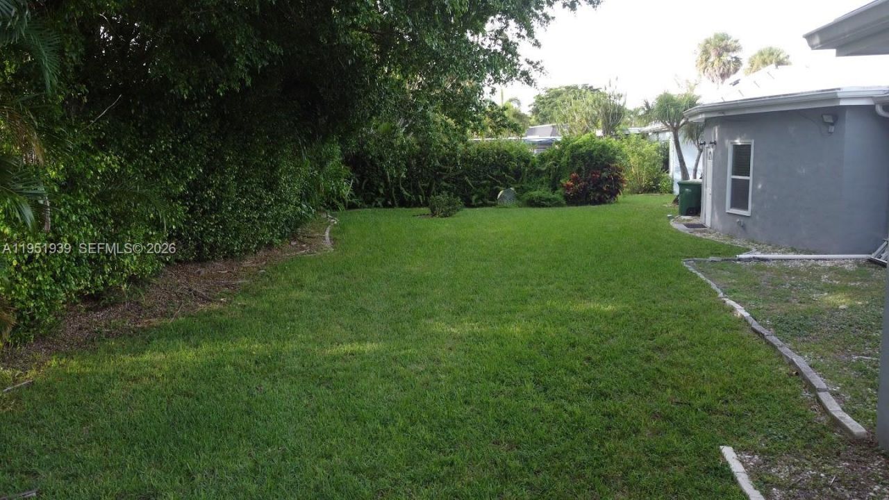 4511 Queen Palm Ln, Tamarac, FL 33319 Photo