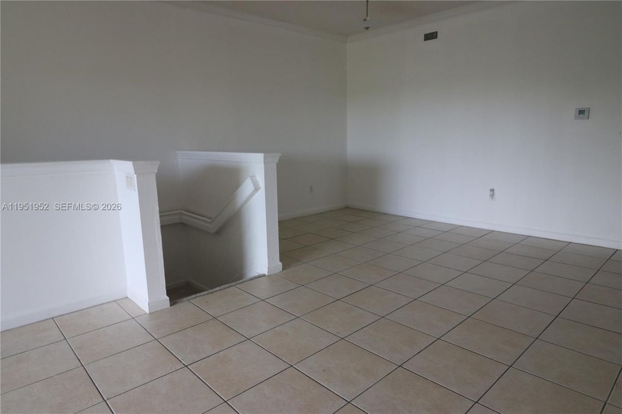 6020 W Sample Rd, Unit 305, Coral Springs, FL 33067 Photo