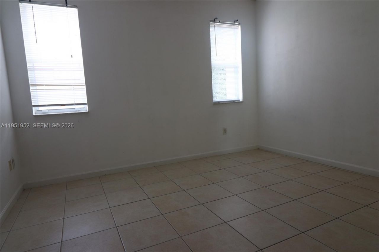 6020 W Sample Rd, Unit 305, Coral Springs, FL 33067 Photo