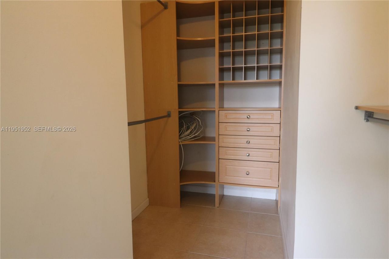 6020 W Sample Rd, Unit 305, Coral Springs, FL 33067 Photo