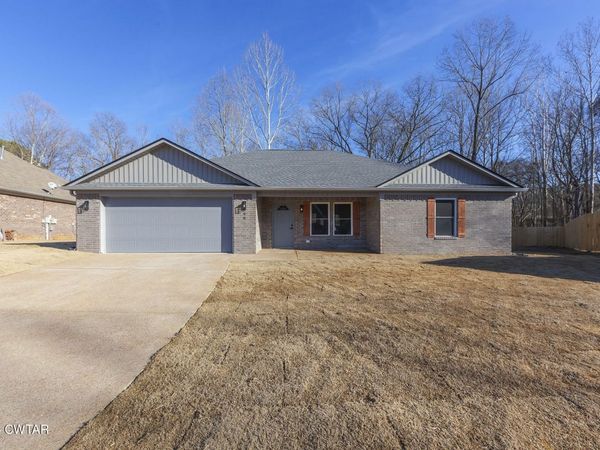 99 Elmwood Cove, Jackson, TN 38305
