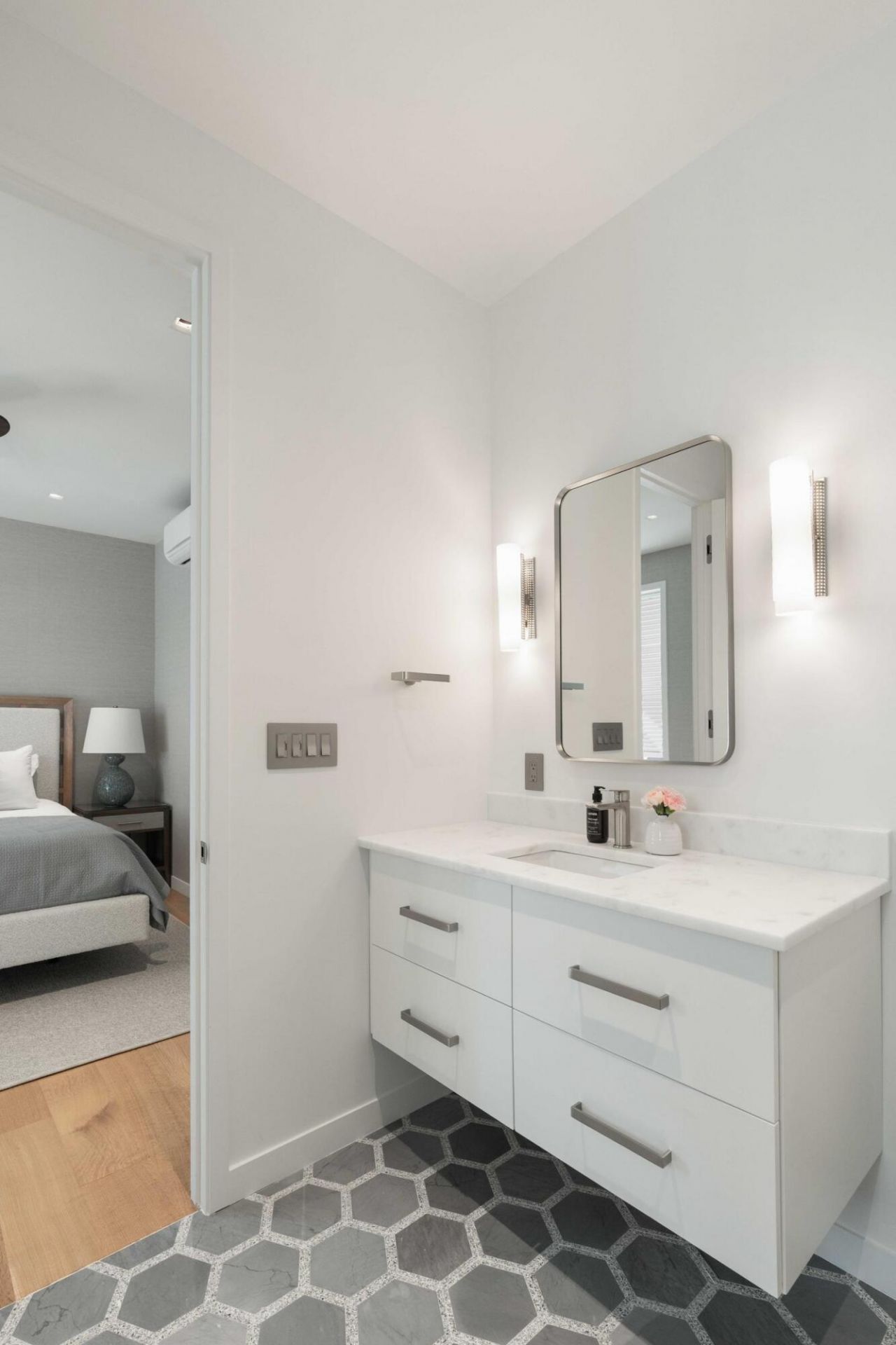 64 Grand Pavilion Boulevard Photo 71