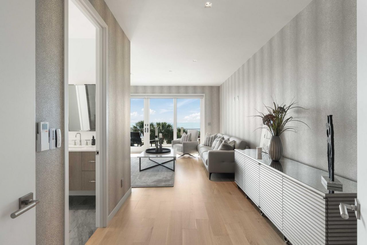 64 Grand Pavilion Boulevard Photo 75