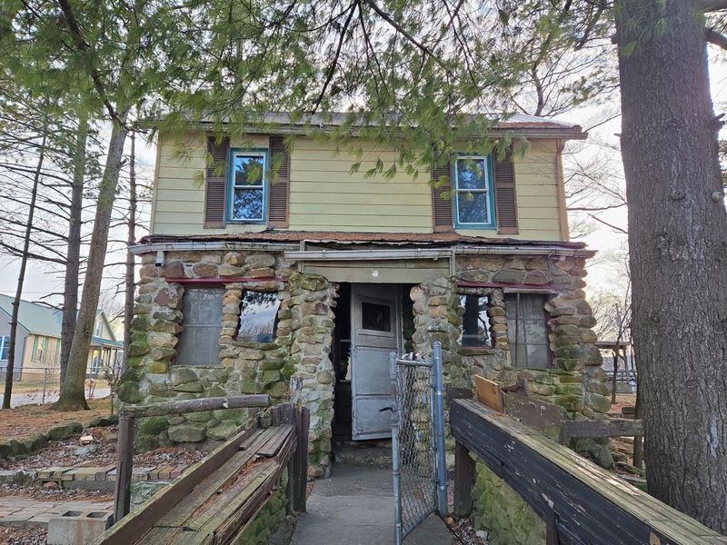 112 W Walnut Street, Pleasantville, OH 43148 Photo 1