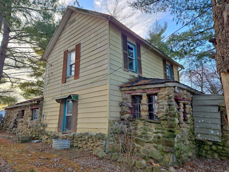 112 W Walnut Street, Pleasantville, OH 43148 Photo 4