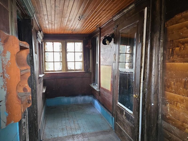 112 W Walnut Street, Pleasantville, OH 43148 Photo 6