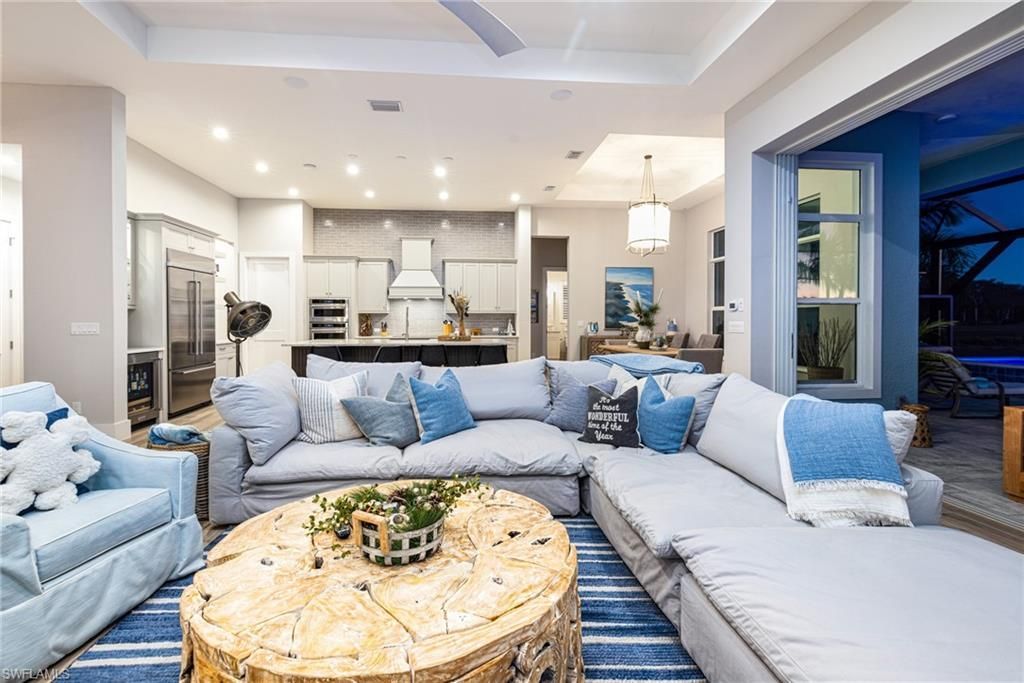 14248 Laguna Springs Ln, Naples, FL 34114 Photo
