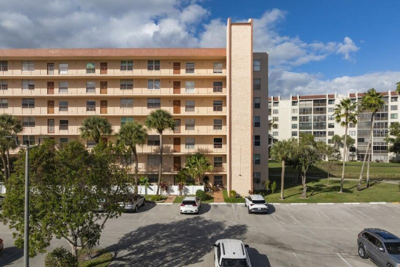 14527 Bonaire Boulevard, Unit 408, Delray Beach, FL 33446 Photo