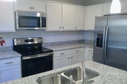 1119 Ederbach Drive photo 4