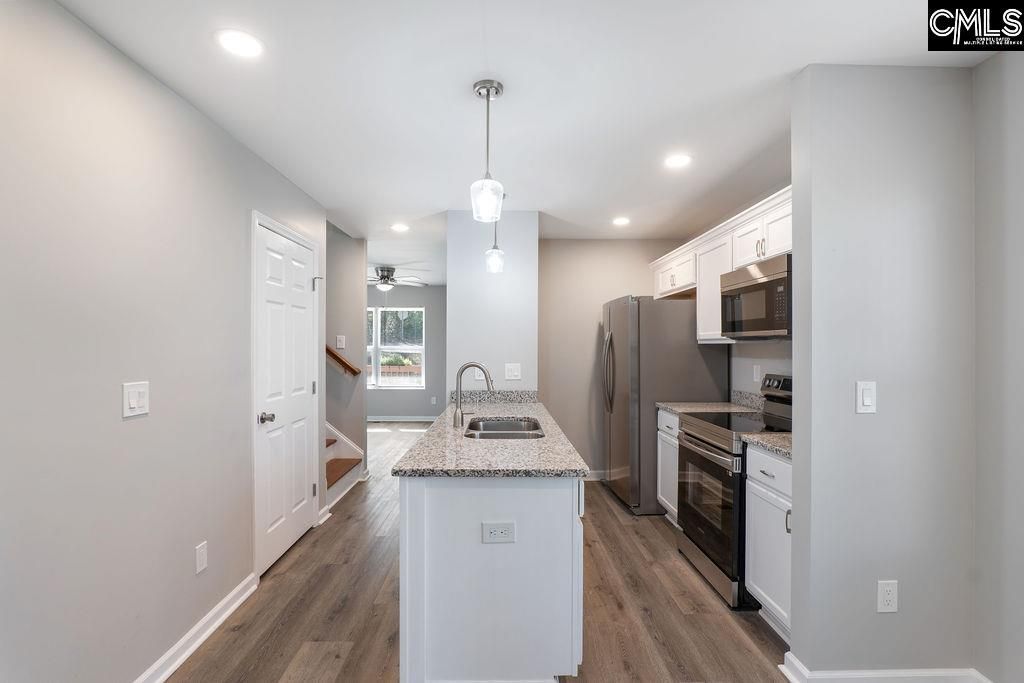 320 Adams Avenue  Photo 12