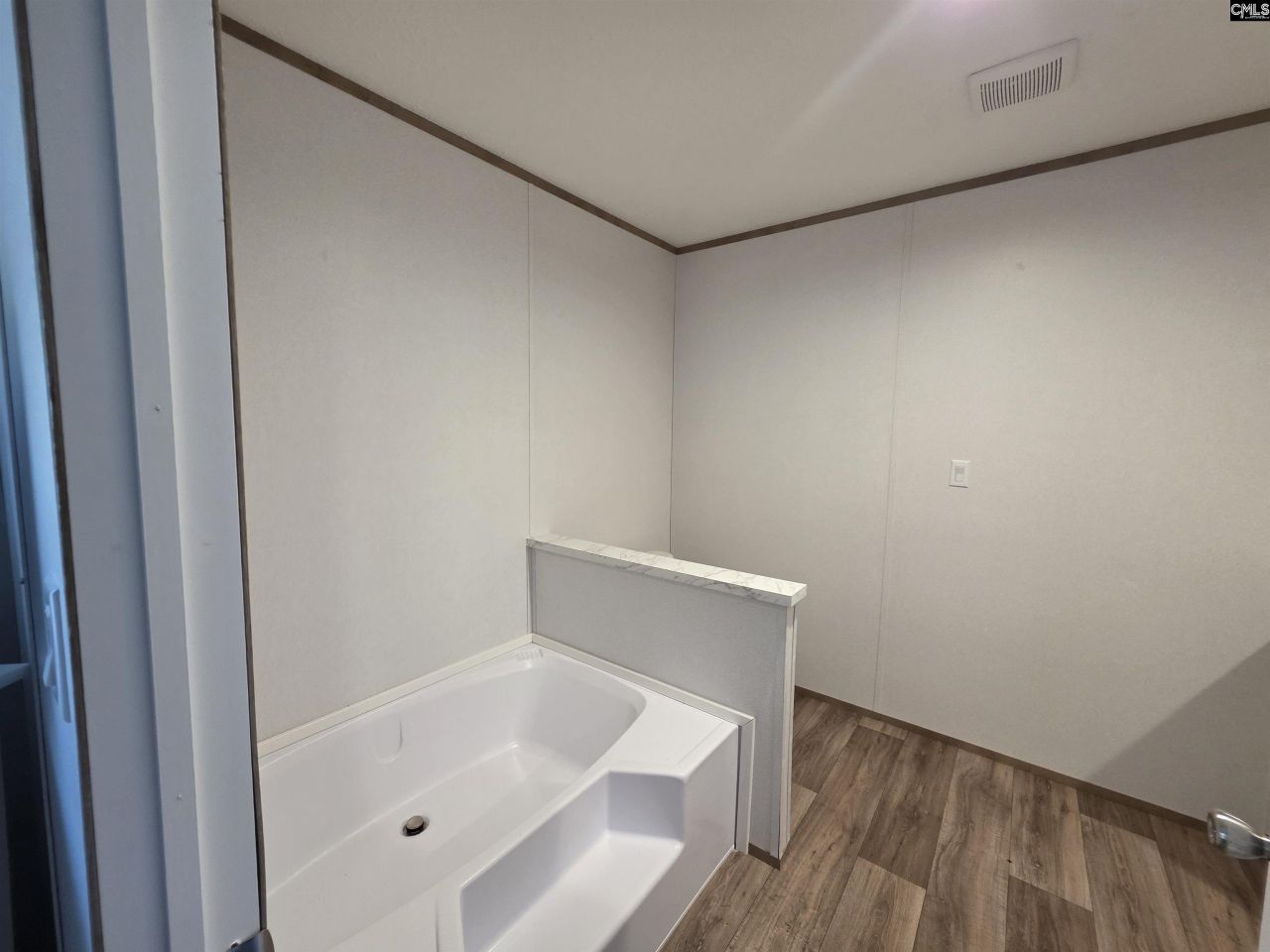 186 Sweet Bay Lane  Photo 5