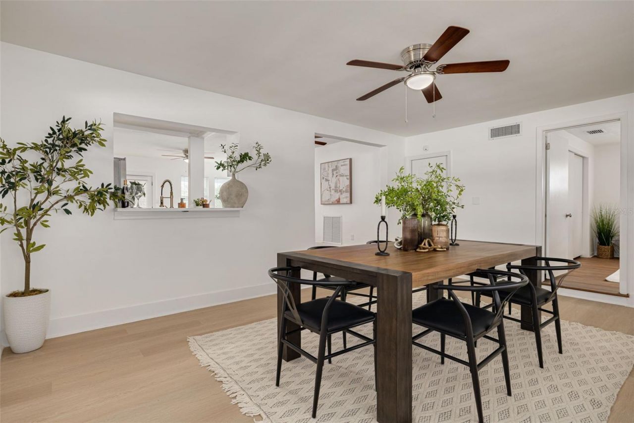 6103 6th Avenue N, Saint Petersburg, FL 33710 Photo