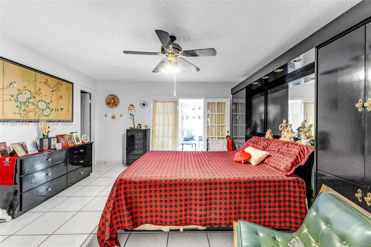 1232 SW 132nd Ct, Miami, FL 33184 Photo