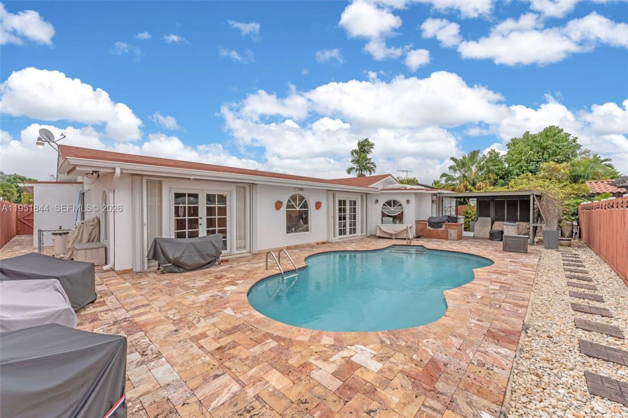 1232 SW 132nd Ct, Miami, FL 33184 Photo