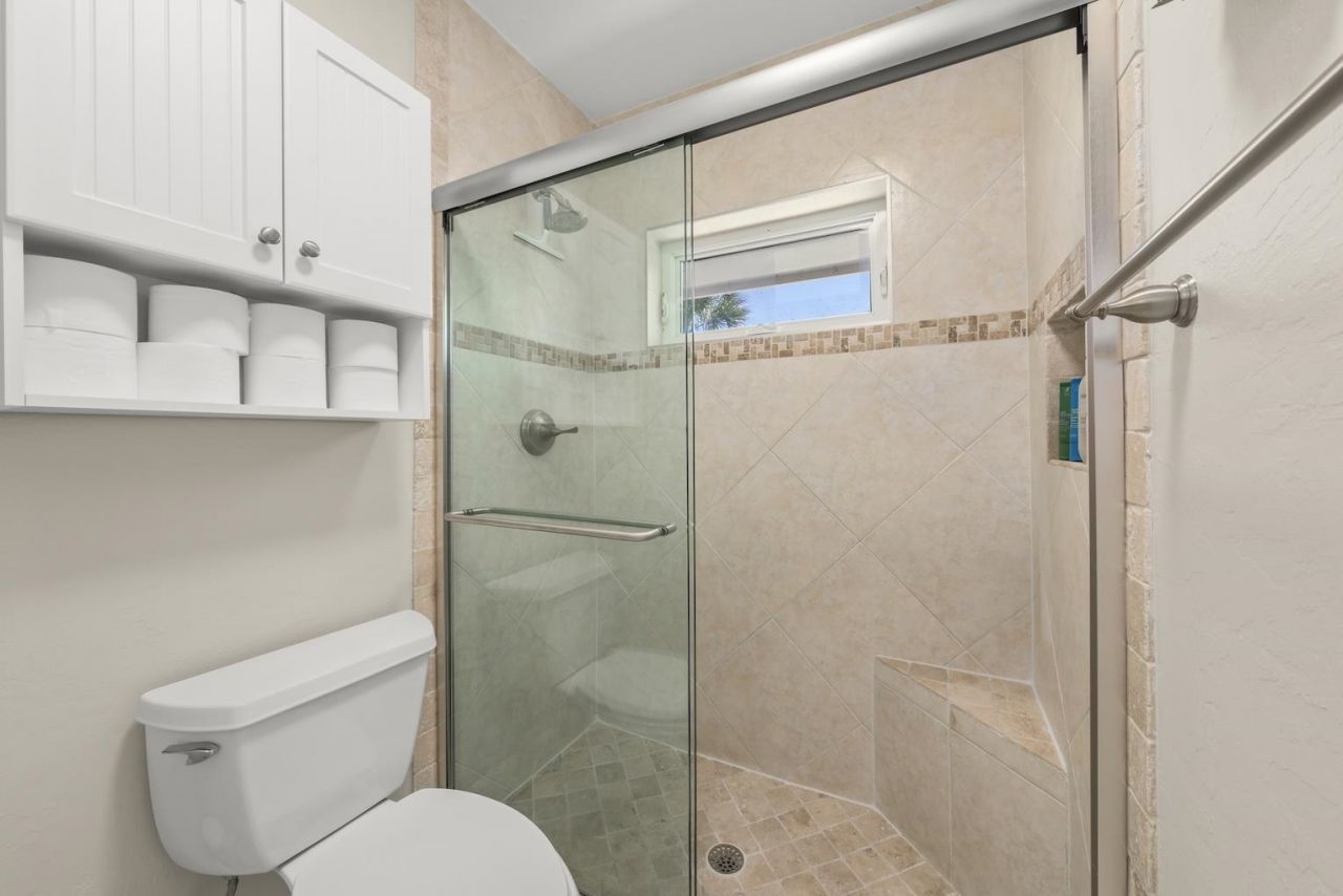 2321 W Gulf Dr, Unit 3D, Sanibel, FL 33957 Photo