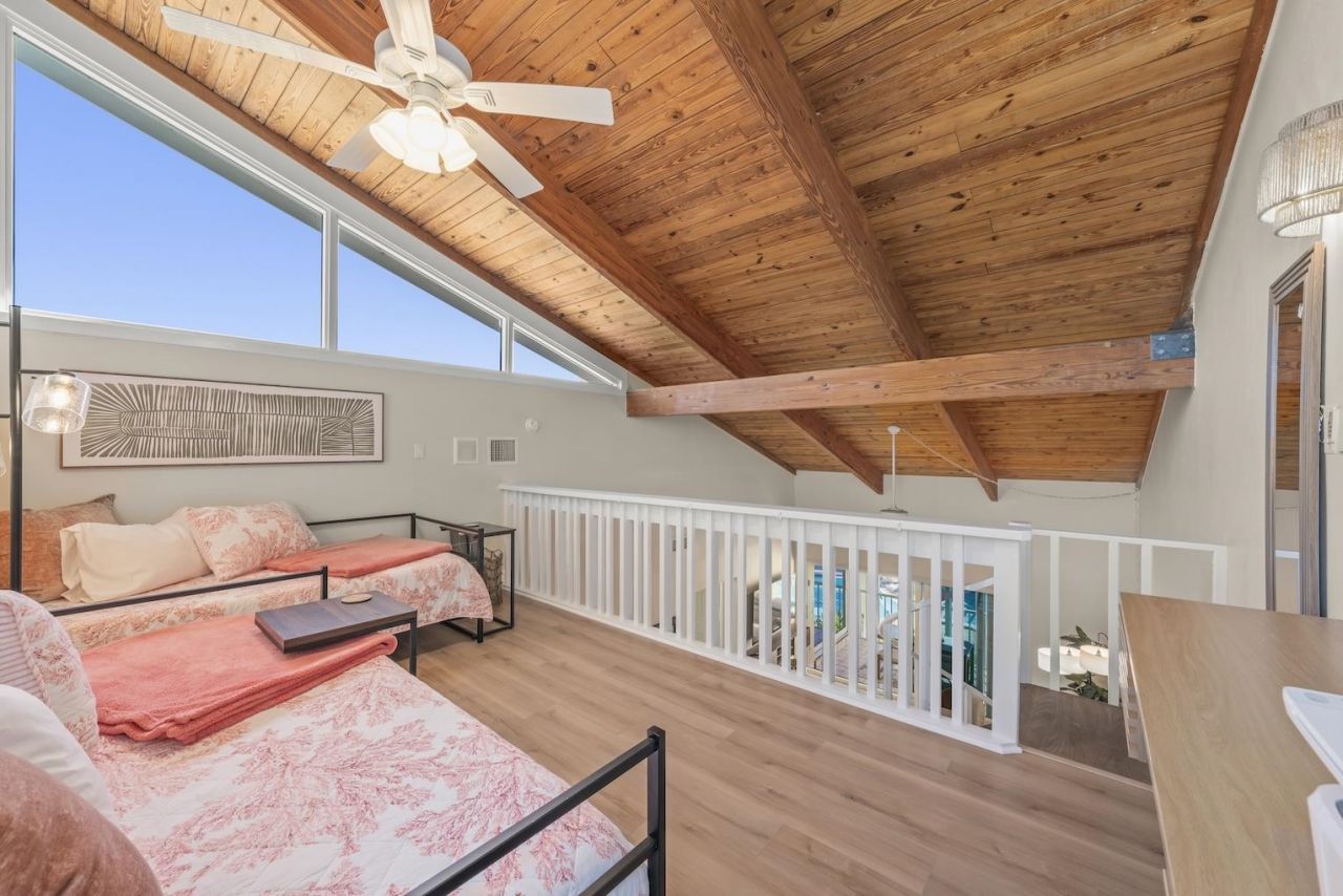 2321 W Gulf Dr, Unit 3D, Sanibel, FL 33957 Photo