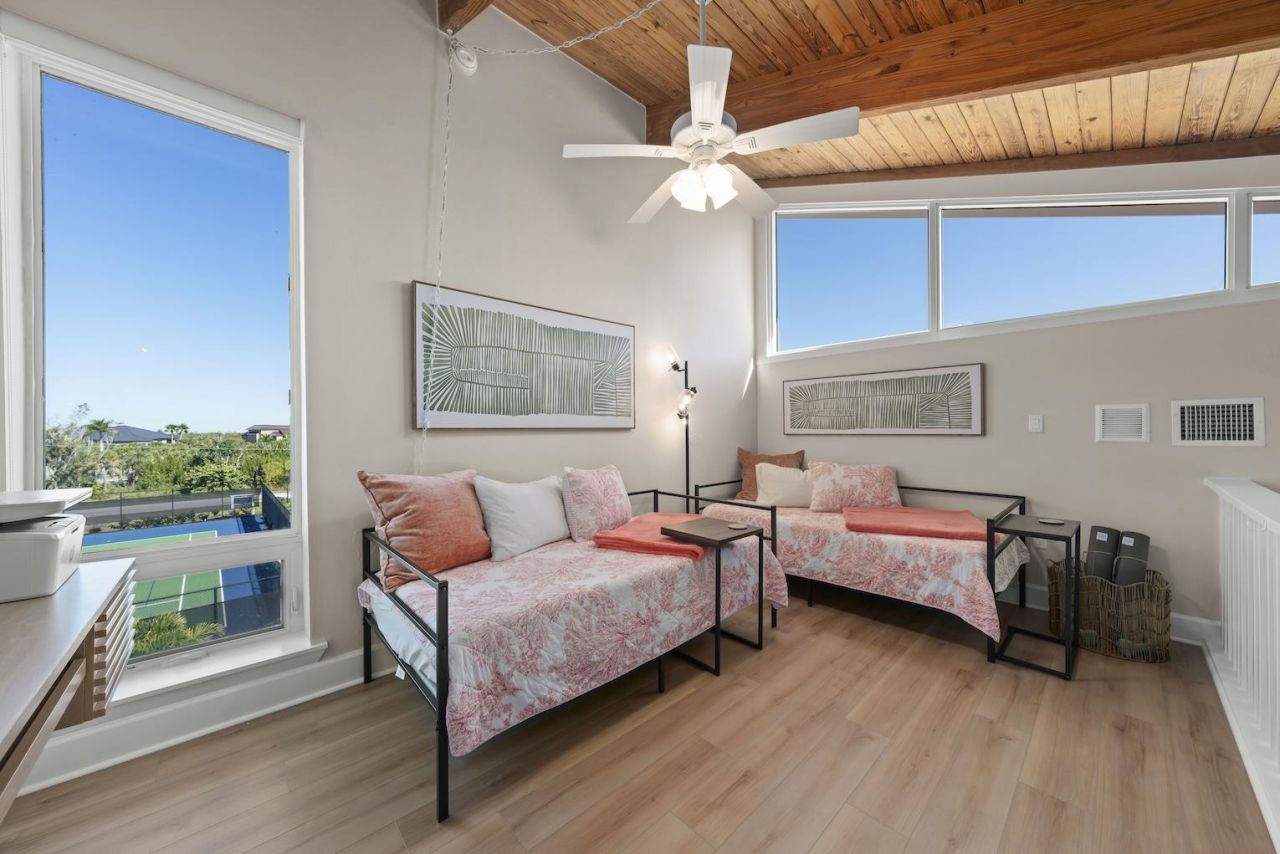 2321 W Gulf Dr, Unit 3D, Sanibel, FL 33957 Photo