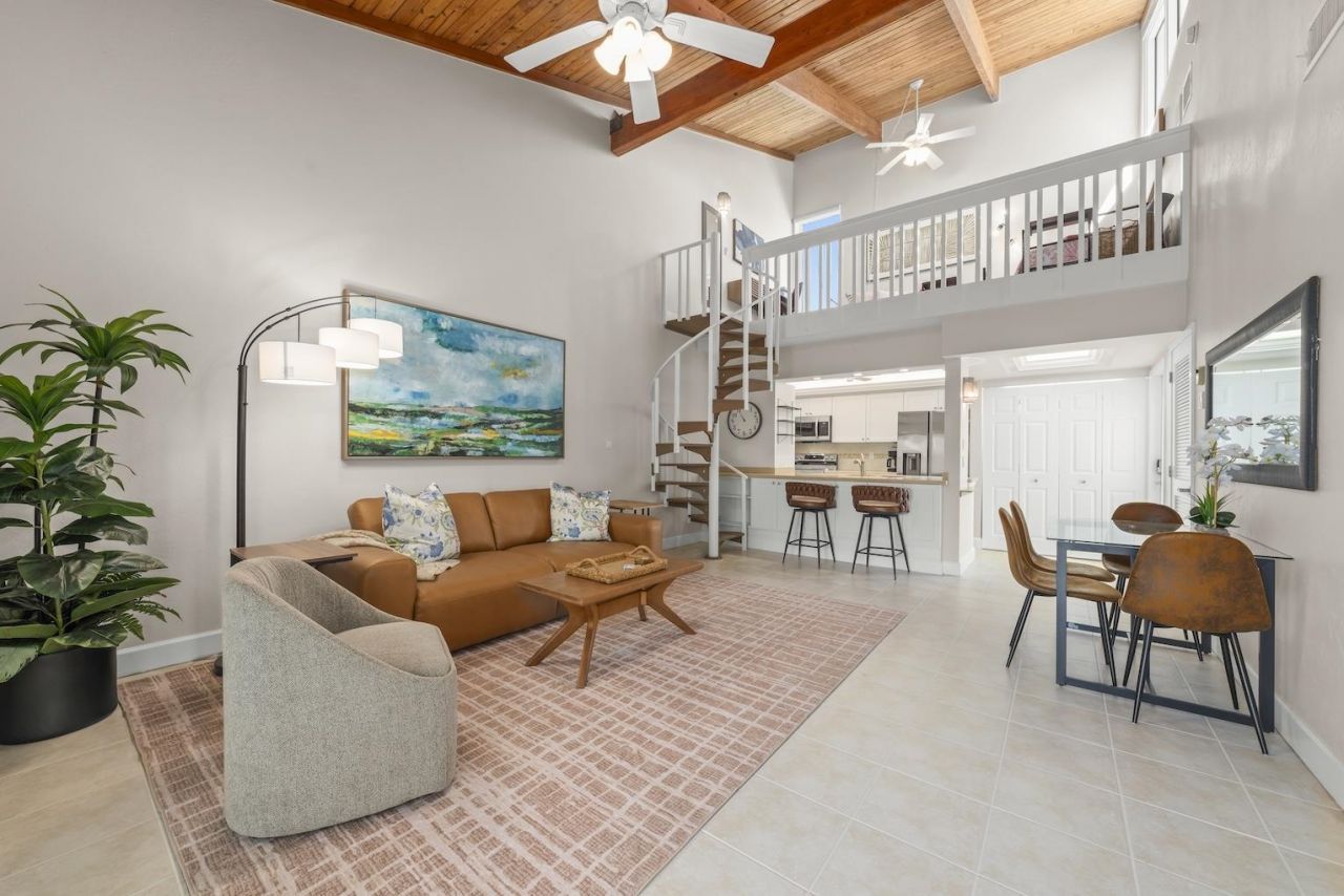 2321 W Gulf Dr, Unit 3D, Sanibel, FL 33957 Photo
