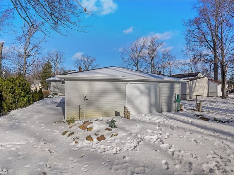 29310 Grand Boulevard, Wickliffe, OH 44092 Photo 9