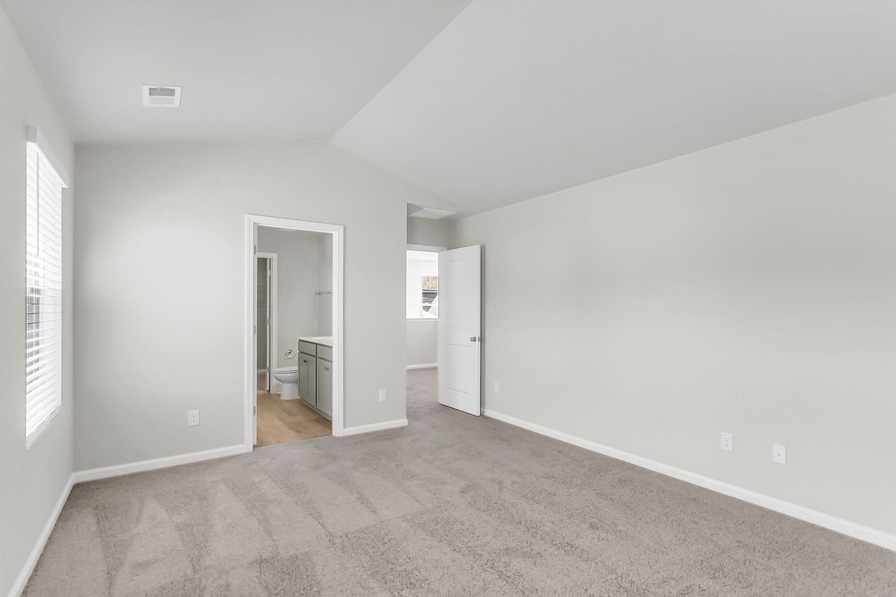 156 Casein Street Photo 16