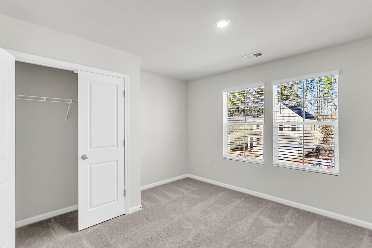 156 Casein Street Photo 22