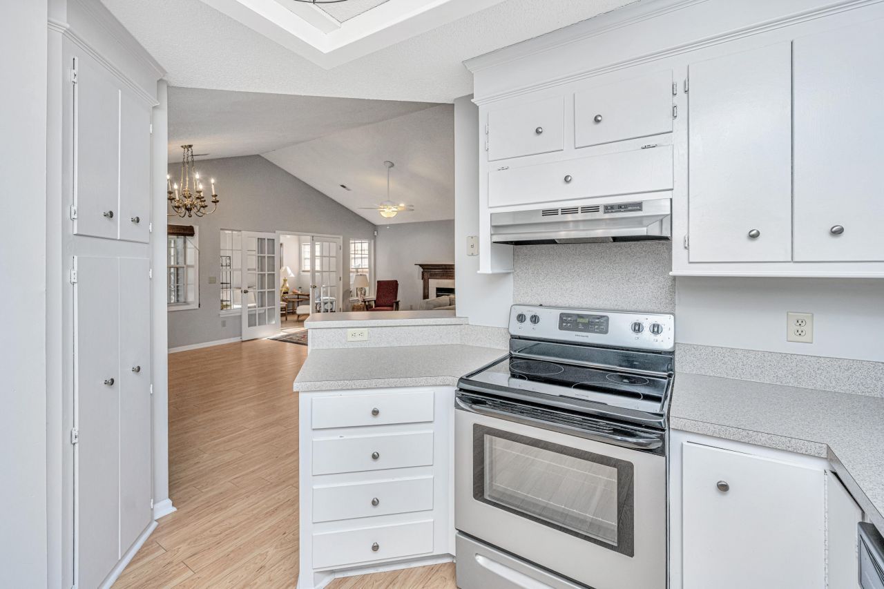 177 Briarwood Drive Photo 10